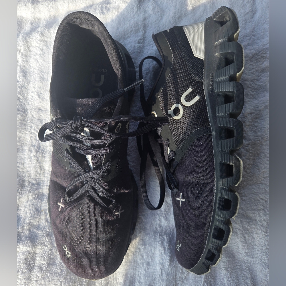 On Running Black and Gray Sneakers